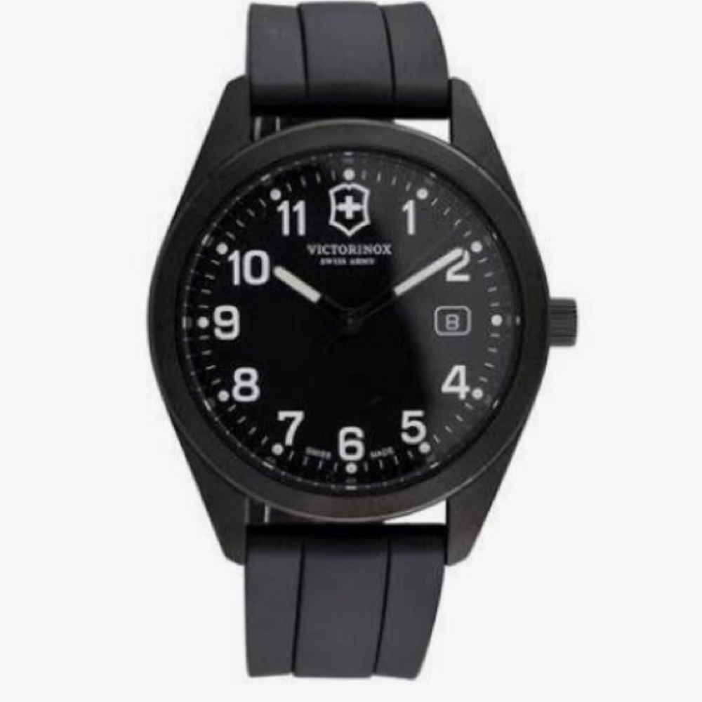 Victorinox by Swiss Army